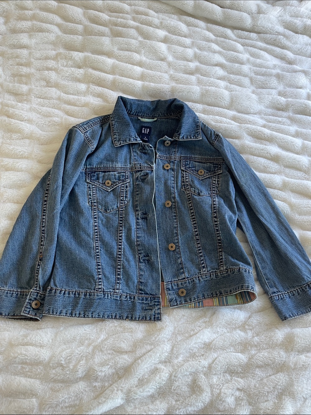 GAP Blue Classic Denim Jacket for Women